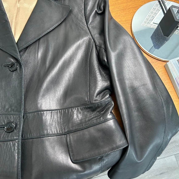 New Gorgeous Ann Taylor Leather Coat - Picture 7 of 12